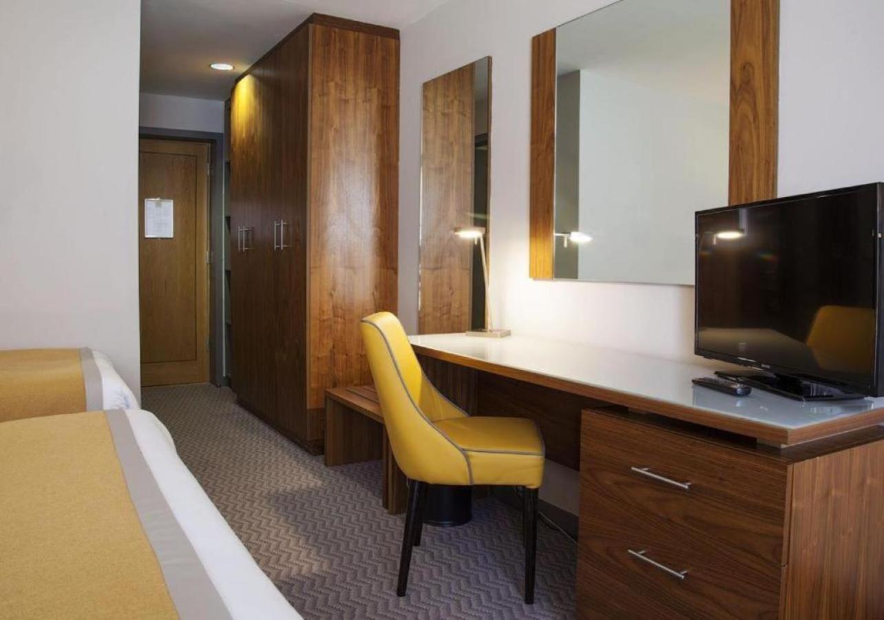 Maldron Hotel Tallaght Εξωτερικό φωτογραφία