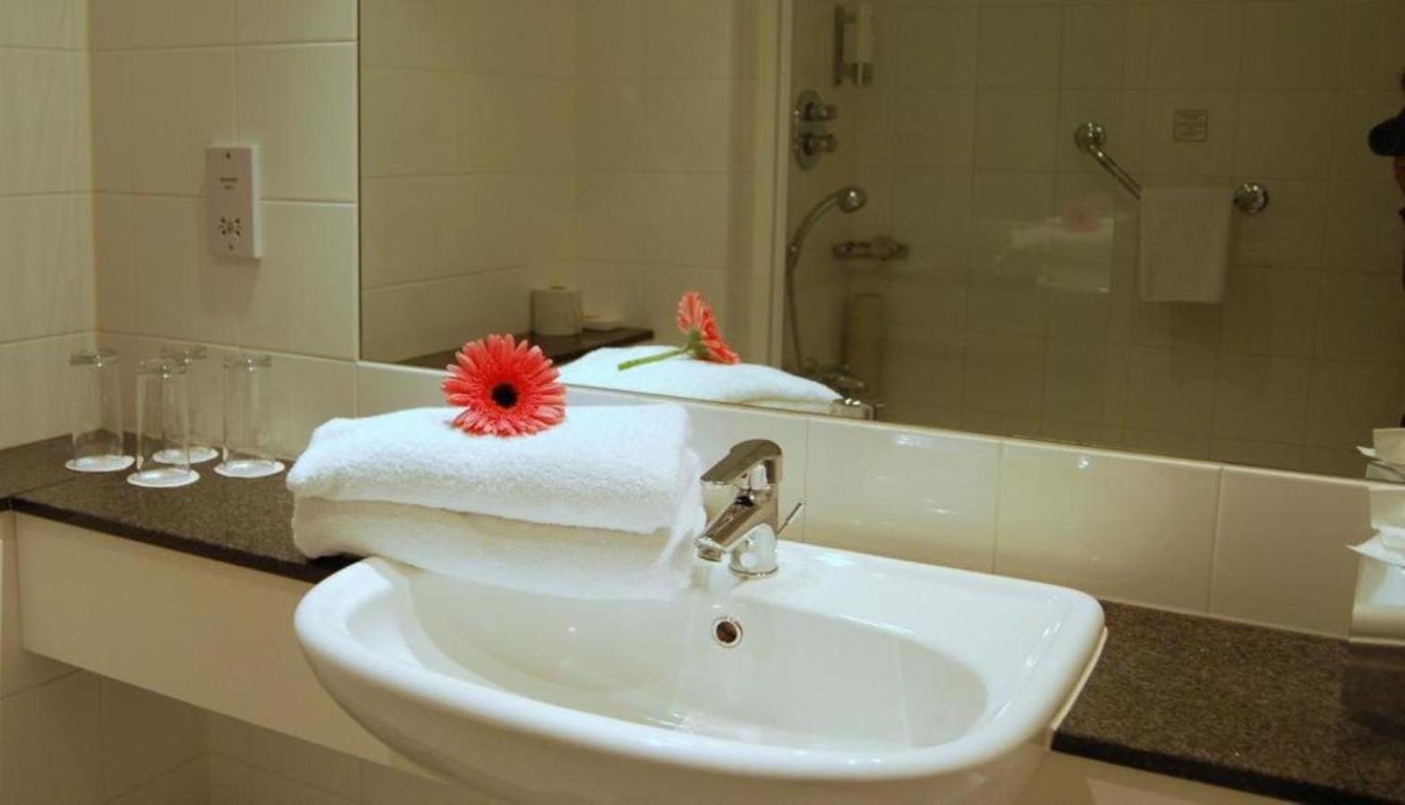 Maldron Hotel Tallaght Εξωτερικό φωτογραφία