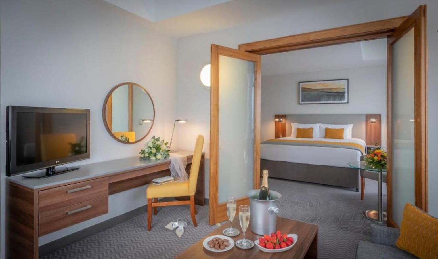 Maldron Hotel Tallaght Εξωτερικό φωτογραφία